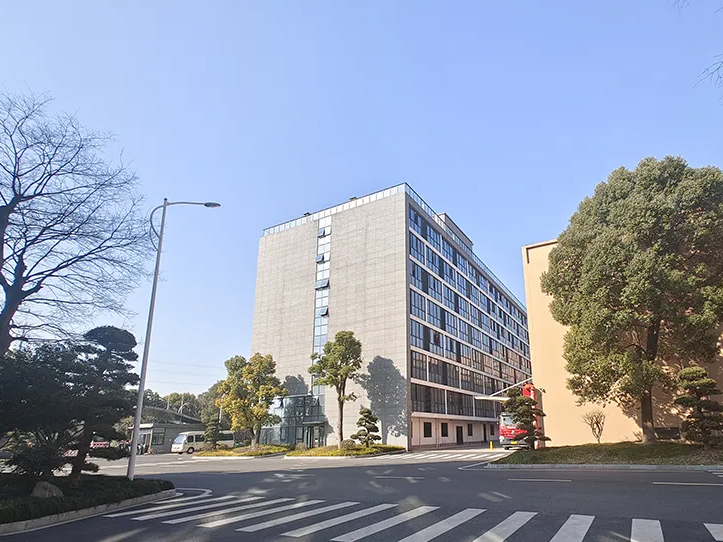 如何為化工染料公司提升功率因數 避免罰款并降低運營成本